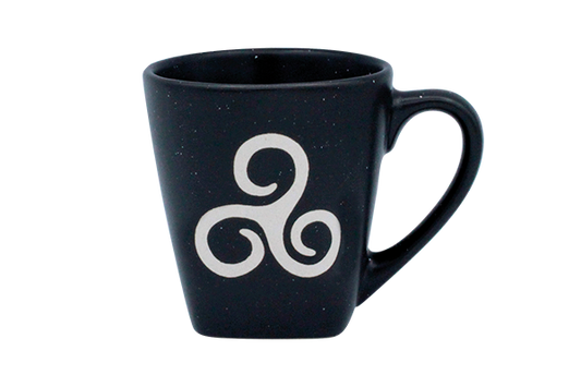 MUG TASSE TRISKEL GRANIT